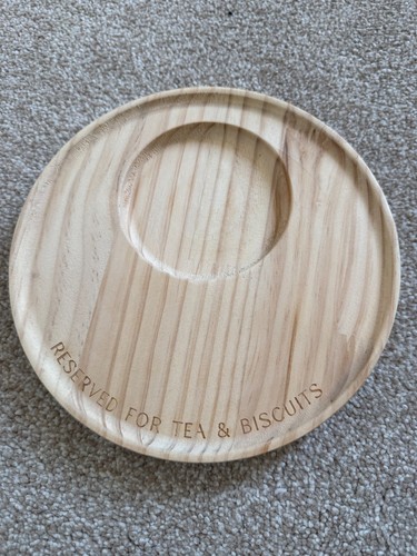 Wooden tea biscuit serving - wooden,