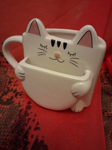Cute ceramic white cat - cute,